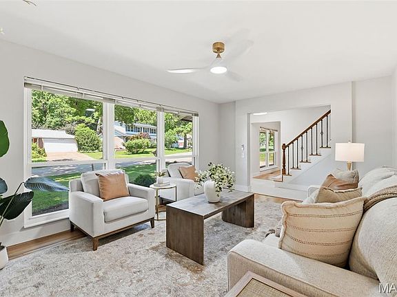 4th image of 12978 Bellerive Estates Dr