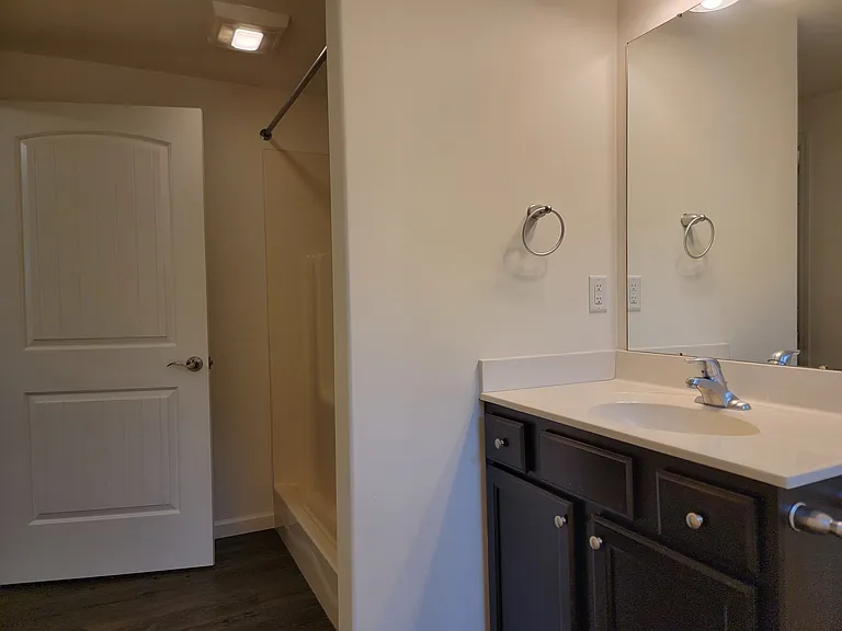 619 Thornberry Ln #108 — Photo 14