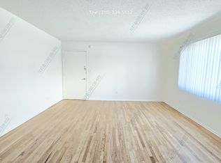 11619 Darlington Ave #7, Los Angeles, CA 90049