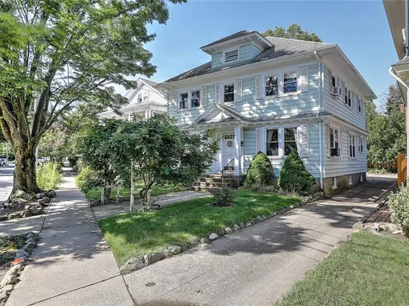 1004 Hope St, Providence, RI 02906