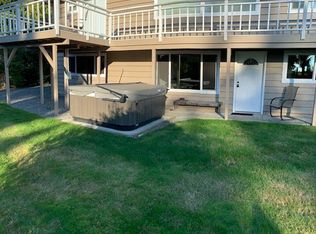 19004 88th Ave W, Edmonds, WA 98026