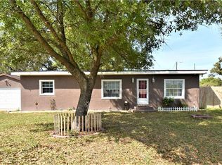 5613 19th St, Zephyrhills, FL 33542