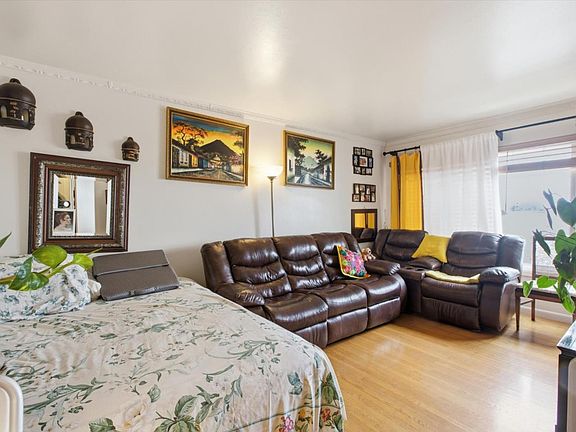 5th image of 673 Hillside Blvd