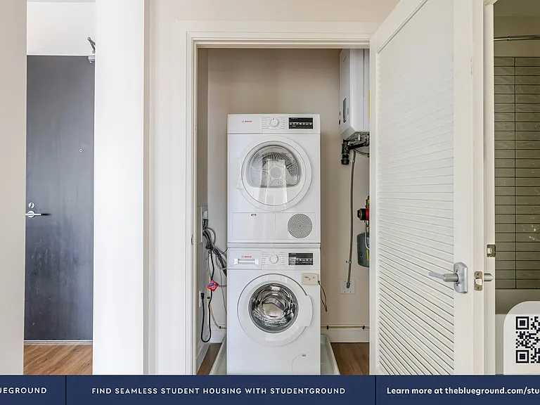 Washer/Dryer in Apartment