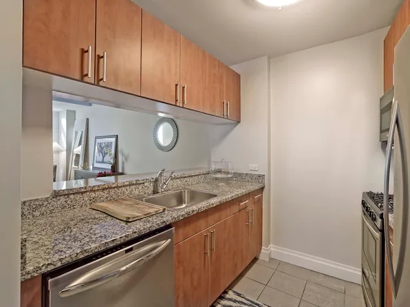 776 Sixth Avenue image 1 of 43