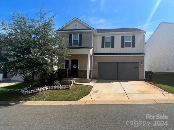 16016 Preston Knoll Ln, Charlotte, NC 28215