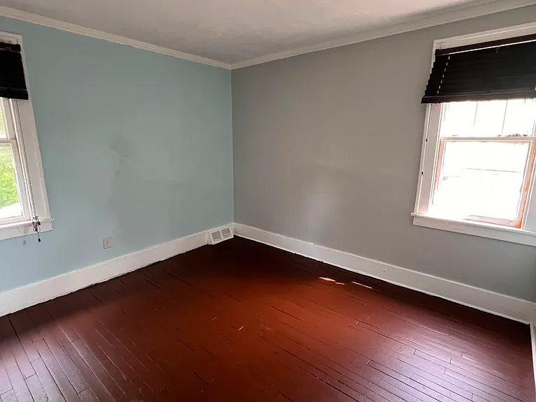 20124 Santa Rosa Dr — Photo 2