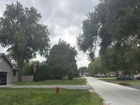 5th image of 6601 W 115th Pl