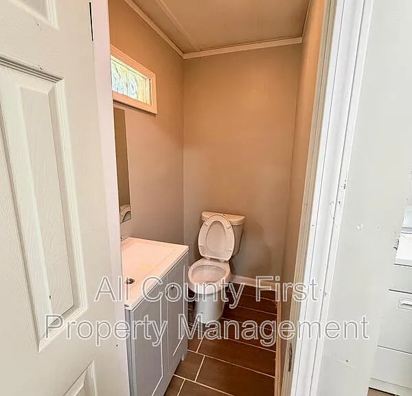 2386 Cresta Dr — Photo 14