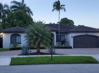 15395 SW 168th Ter, Miami, FL 33187