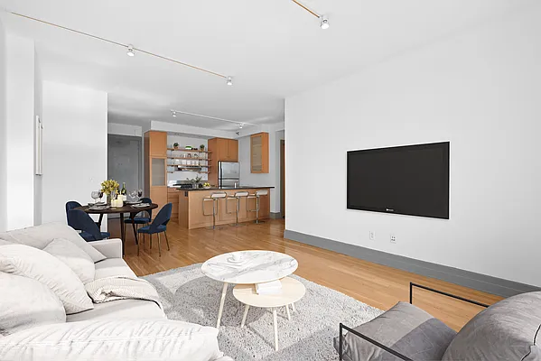 Rented by Compass | media 2