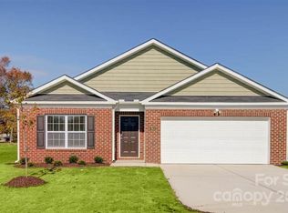 222 Alamos Ave, Lexington, NC 27295