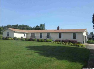 5703 Oakhill Rd NE, Fort Payne, AL 35967