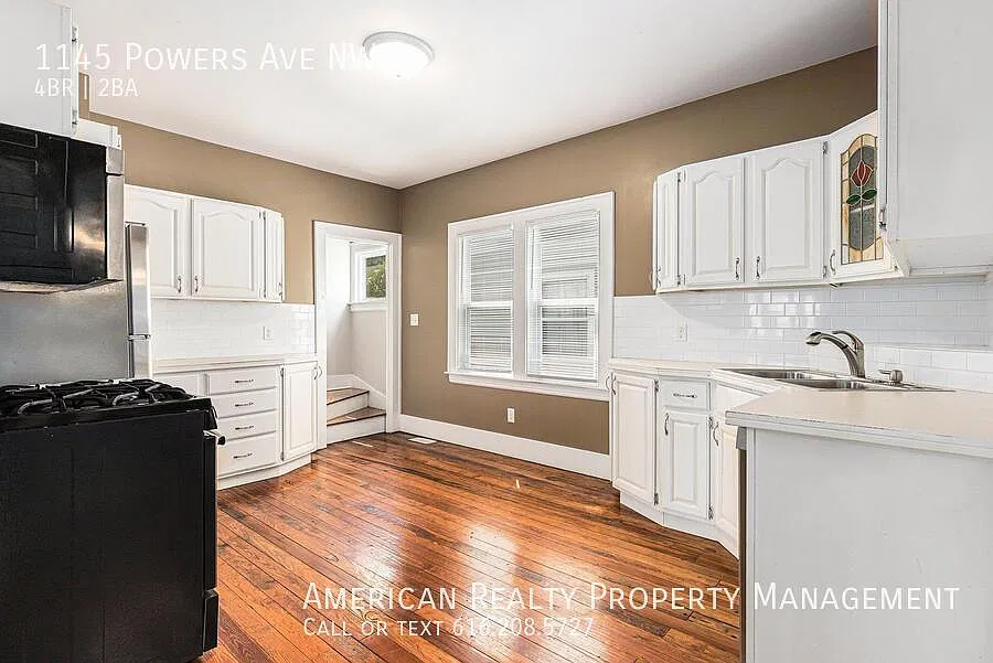 4 bed, 1484 sqft, $2,550 — Photo 3