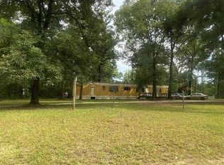 137 Camp Dr, Trinity, TX 75862