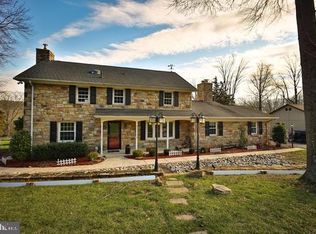 1645 Huntingdon Rd, Huntingdon Valley, PA 19006