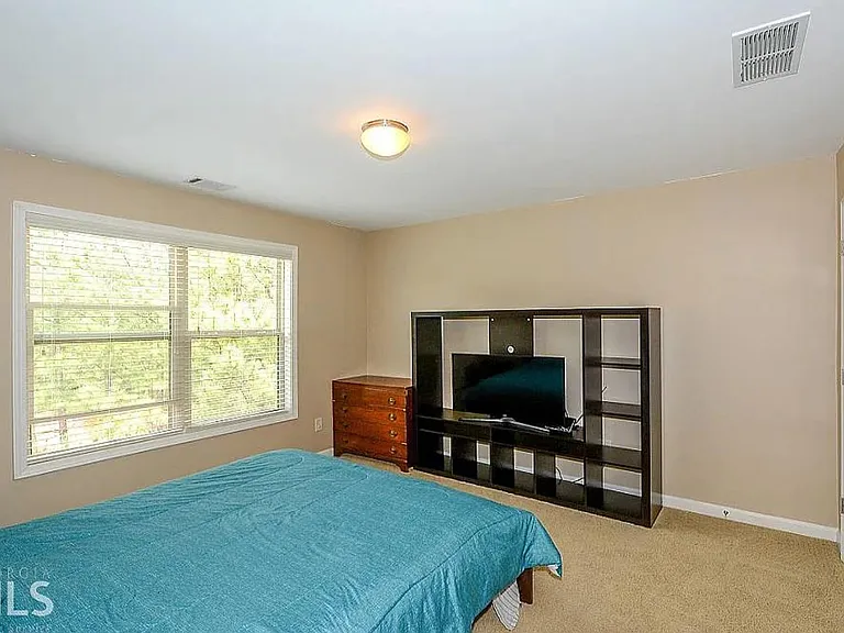 6151 Thorncrest Dr #6151 — Photo 13