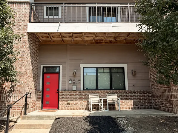 817 S 31st St, Omaha, NE 68105