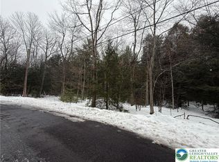 Dryden Dr, Albrightsville, PA