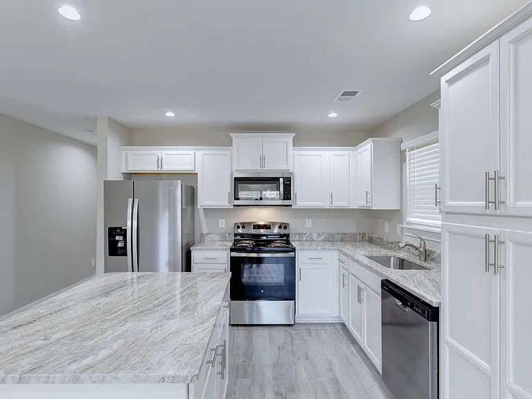 913 N Lemacks St — Photo 20