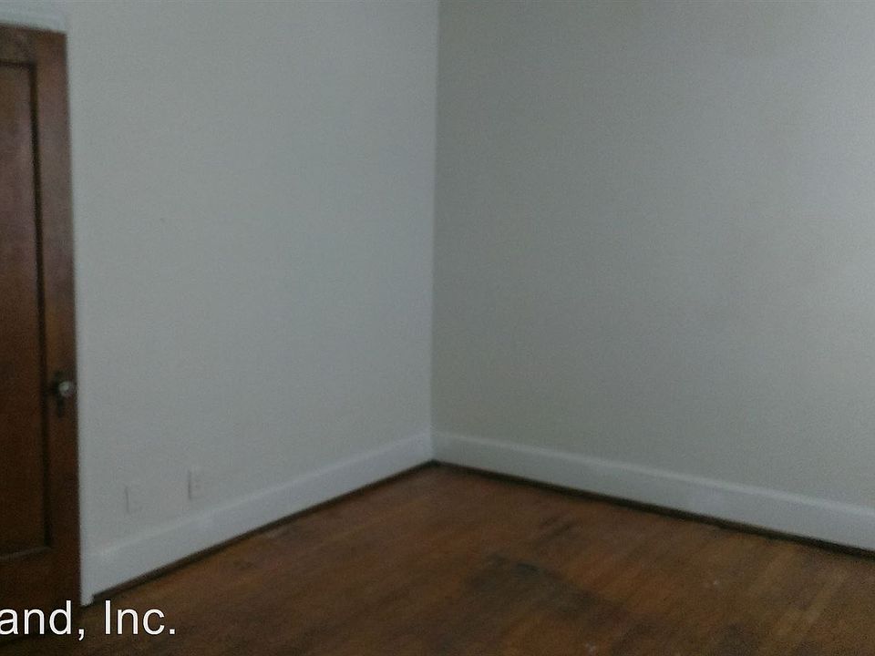Building Photo 4