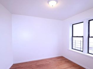 102-45 Corona Ave #R3d, Corona, NY 11368