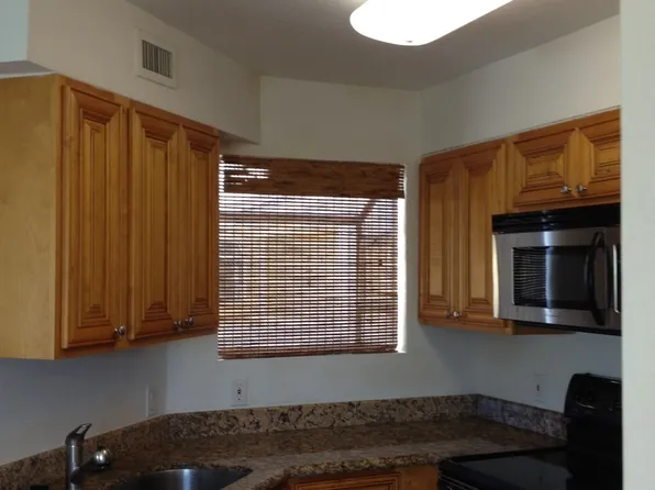 1951 Island Club Dr APT 56, Melbourne, FL 32903