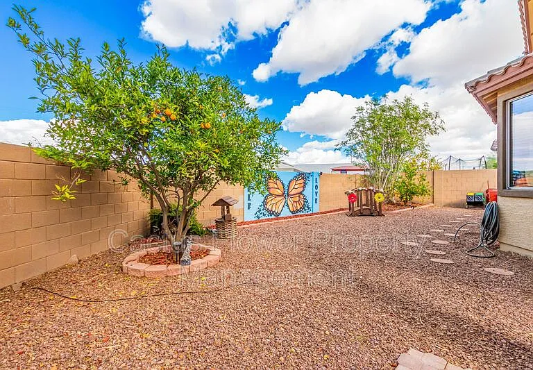 2624 W Beautiful Ln — Photo 28