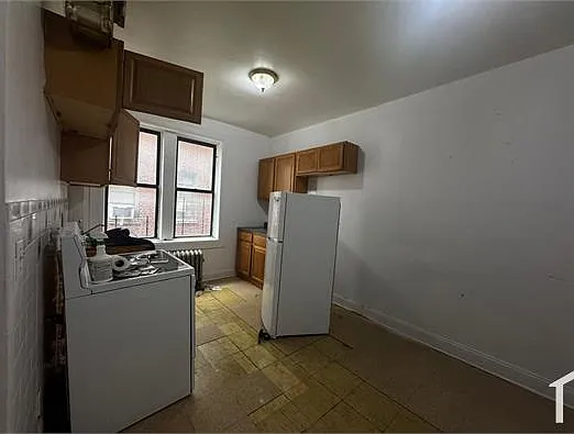 1738 Univ Ave #4K — Photo 12