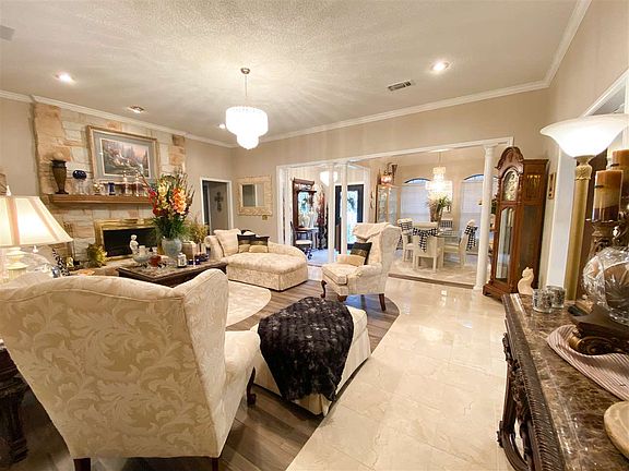 2nd image of 1730 S Collegiate Dr