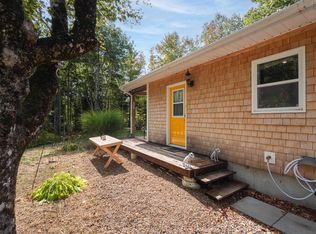 421 Lake Dr, Kings, NS B0P 1G0