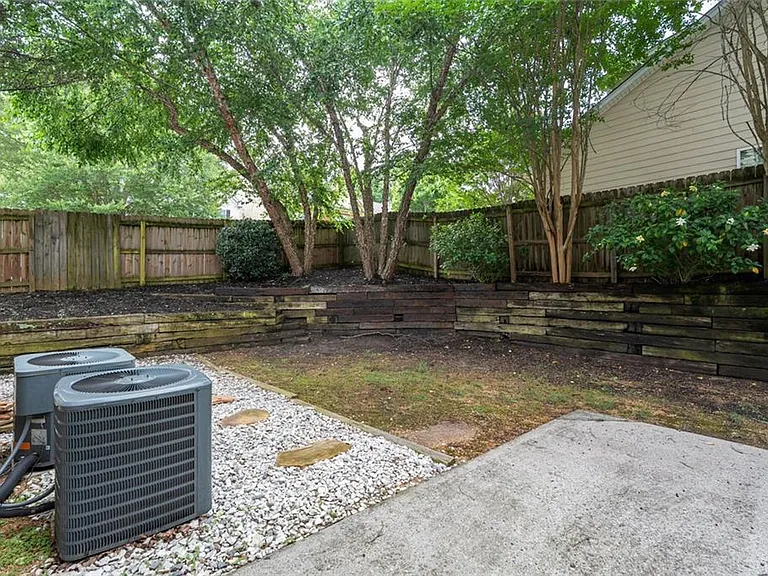 2148 Splitrail Trl NE — Photo 66