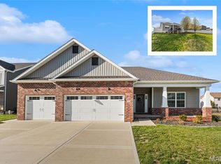 755 Seagate Dr, O'fallon, IL 62269