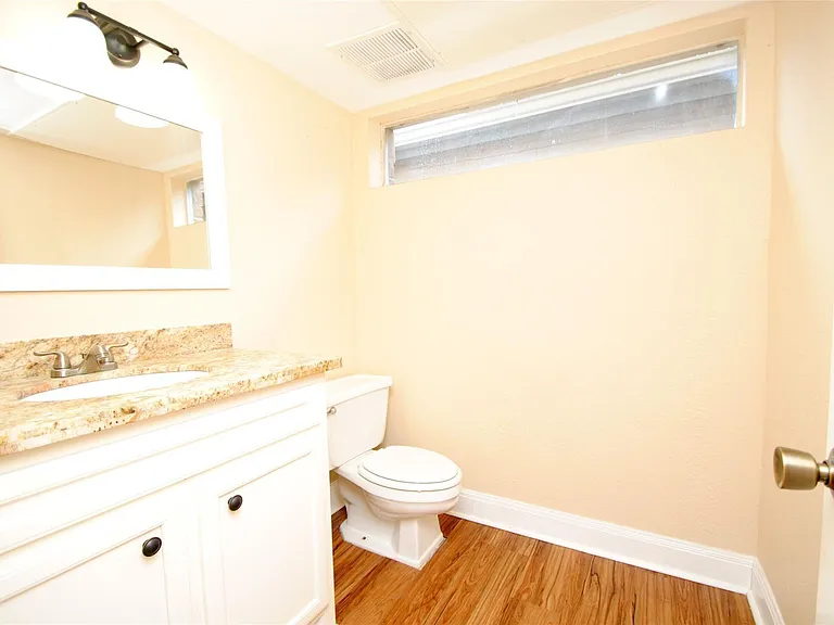 738 Country Place Dr #C — Photo 12