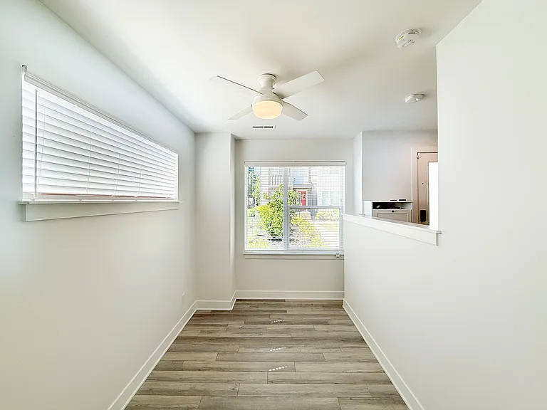 1732 Alloy Dr — Photo 17
