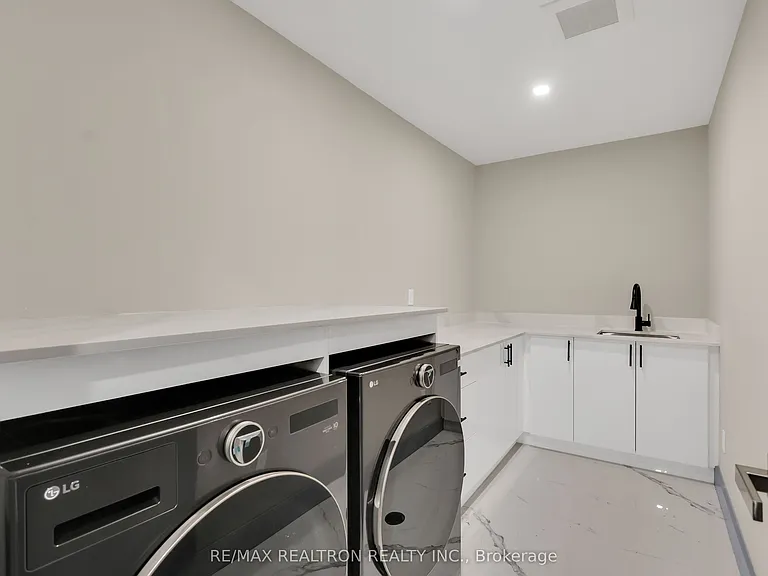 71 Ardmore Rd — Photo 17