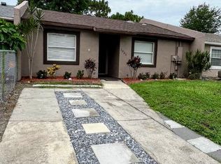 2326 Rio Pinar Lakes Blvd, Orlando, FL 32822
