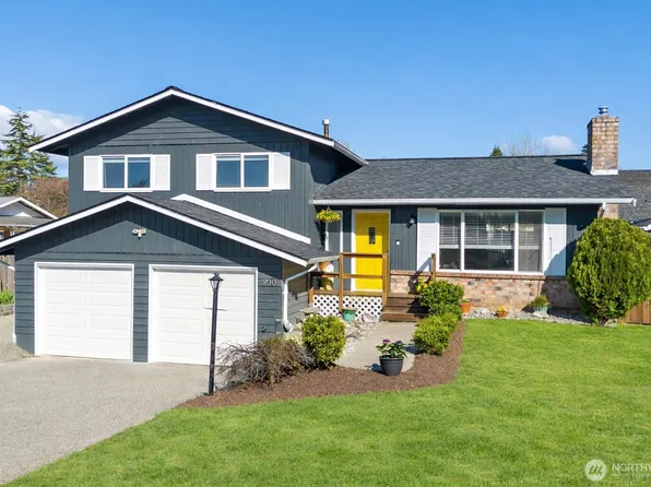 230 Peace Arch Court, Blaine, WA 98230