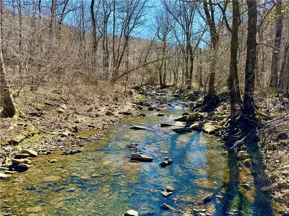 18262 Hazel Valley Rd, Winslow, AR 72959