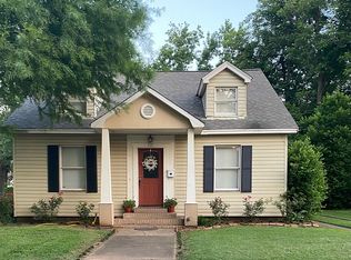 717 El Paso St, Jacksonville, TX 75766