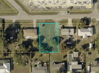 906 Adams Ave, Lehigh Acres, FL 33936