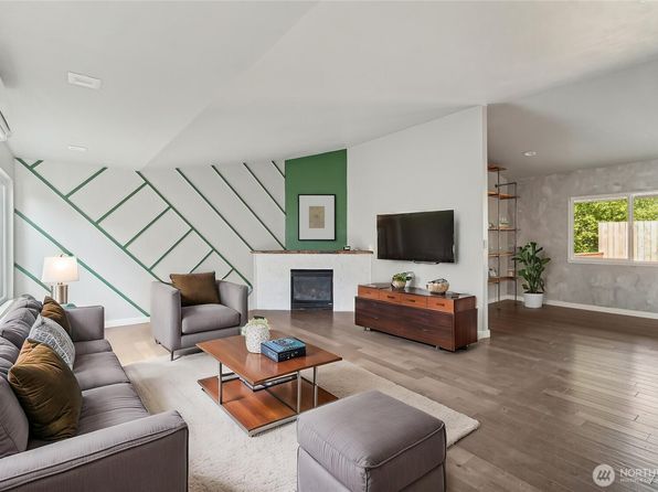 131 Logan Road, Lynnwood, WA 98036