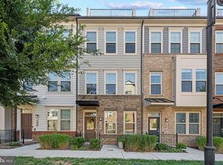 148 Stowe Dr, Gaithersburg, MD 20878