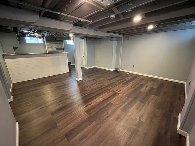 1315 N Altadena Ave — Photo 34
