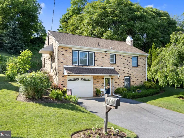 138 Pine St, Glen Rock, PA 17327