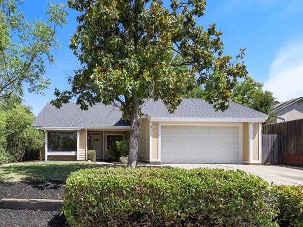 8171 Woodlake Hills Dr, Orangevale, CA 95662