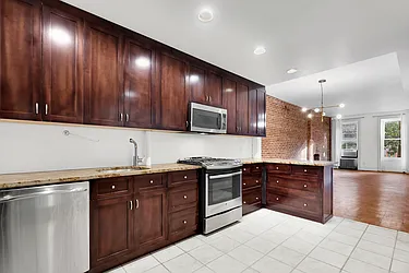 Rented by Cooper & Cooper Real Estate