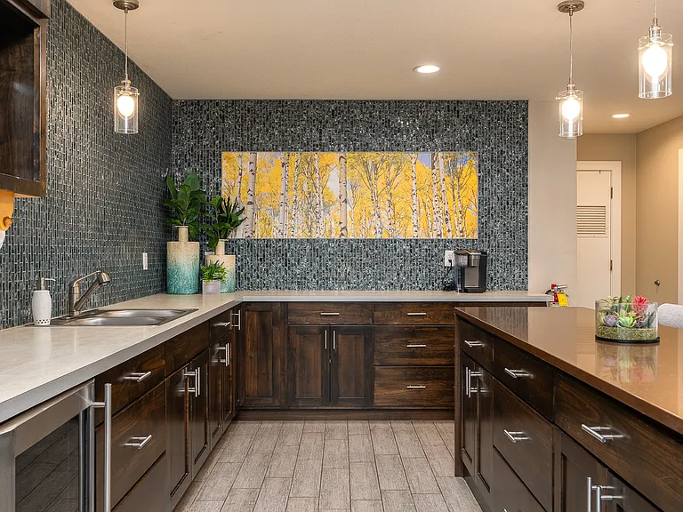 Haven Lake Oswego | Clubhouse