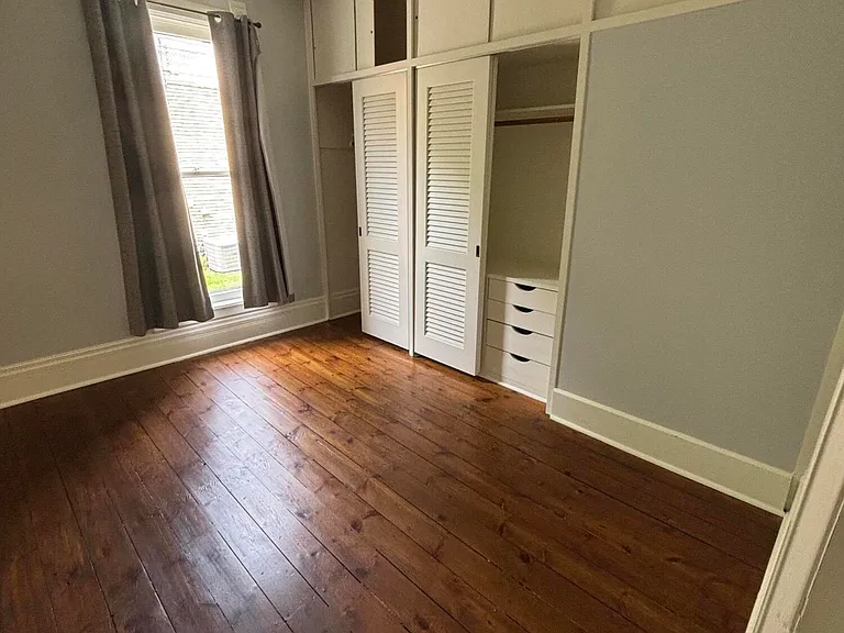 611 N Jackson St #1 — Photo 5