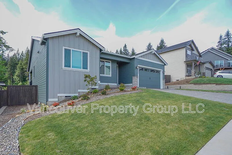 Building Photo - 9333 N Incline Dr